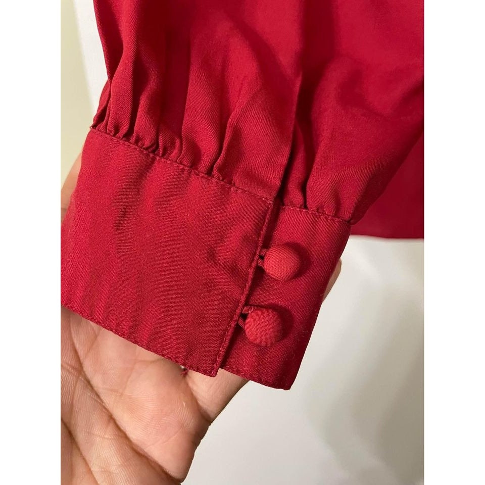 Vintage Sheridan Square size 14 pleated red blouse button up women's shirt